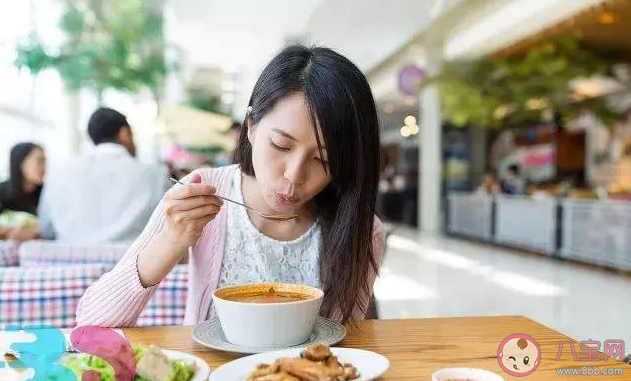 吃飯快VS吃飯慢哪個更健康 吃飯慢或可降低超重風險嗎