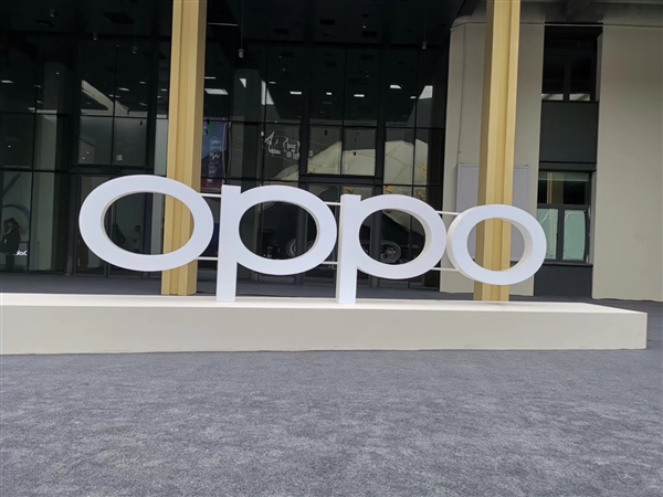 OPPO Reno12標(biāo)準(zhǔn)版核心配置首曝！天璣8200+16GB大內(nèi)存