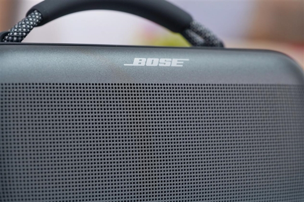 一次充電暢聽20小時(shí)！Bose SoundLink Max手提音箱圖賞